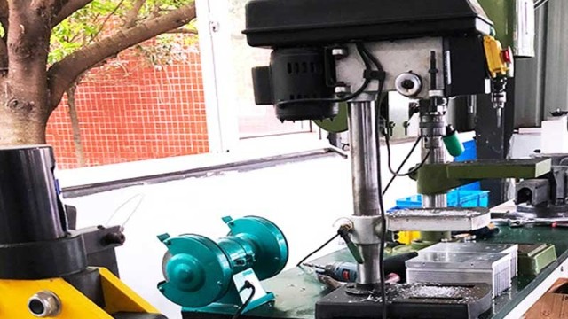 合泉電力調(diào)整器是如何工作的？