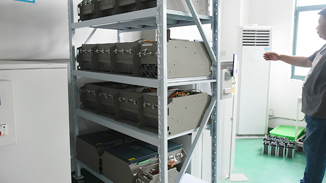 電壓調(diào)節(jié)器也需要好好檢查，這樣才能更好的使用