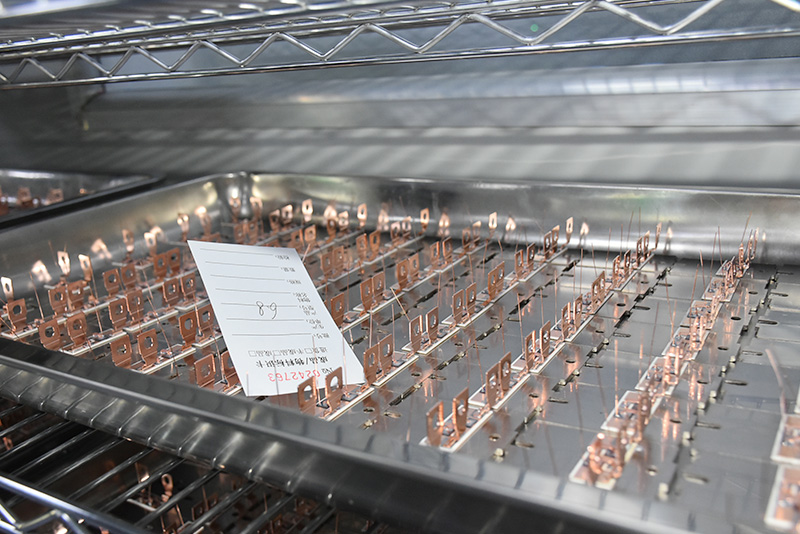 固態(tài)繼電器工廠一角