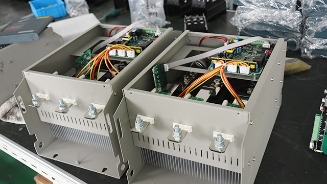 怎么使用可控硅調(diào)壓模塊？