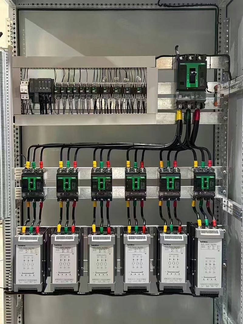 調(diào)控器 調(diào)控器