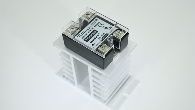 選擇固態(tài)繼電器應(yīng)注意哪些？